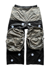 Load image into Gallery viewer, Modular Camo Velcro Bag Pants
